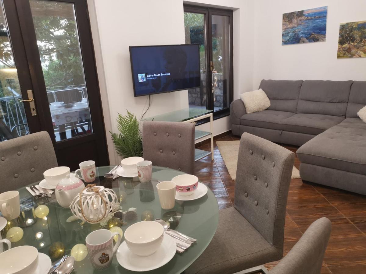 Ferienwohnung Sunshine Crikvenica Exterior foto