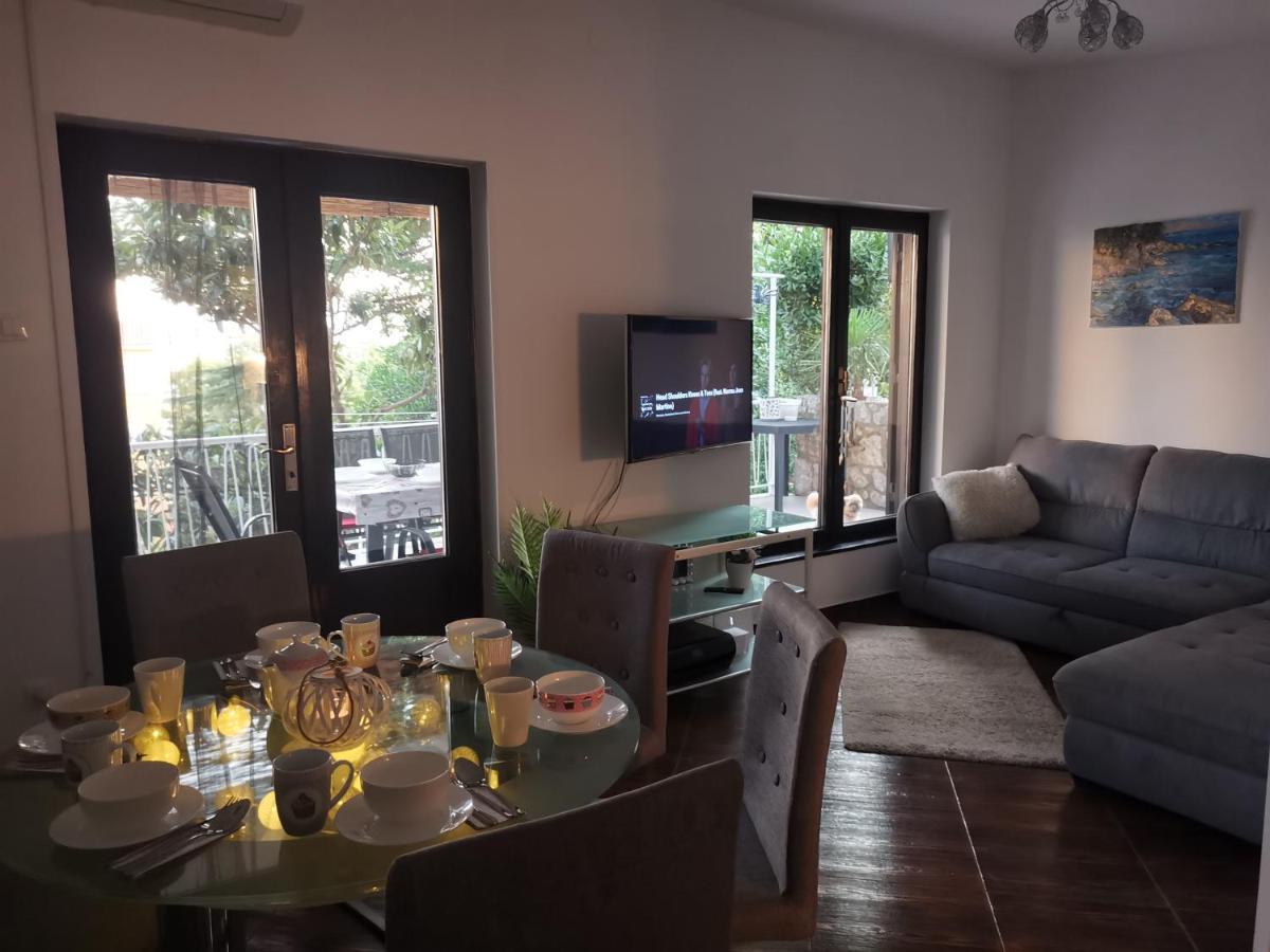 Ferienwohnung Sunshine Crikvenica Exterior foto