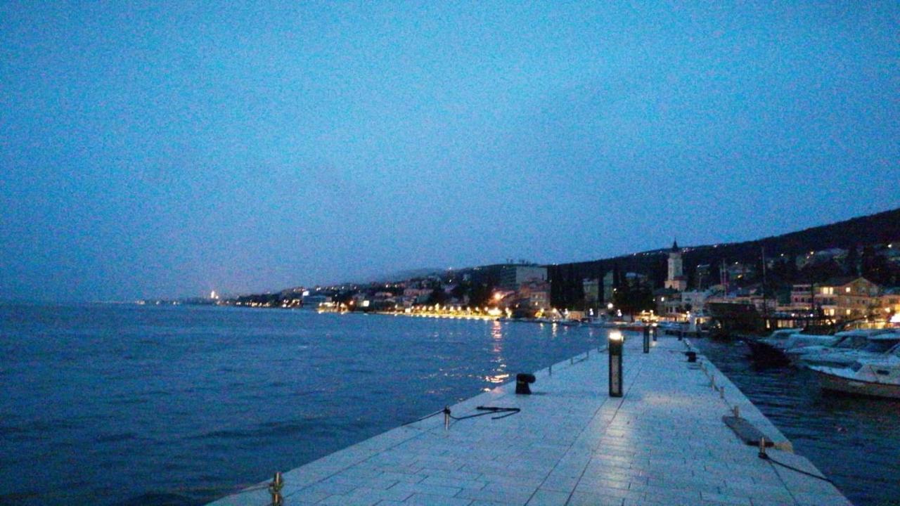 Ferienwohnung Sunshine Crikvenica Exterior foto
